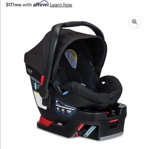 Britax B safe infant car seat. Used for 1 year very good condition. Exp in 1 yr